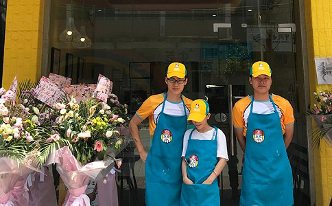 粥員外門店